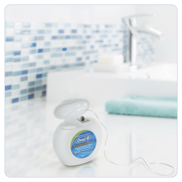 Зубна нитка Oral-B Essential М'ятна 50 м фото 5