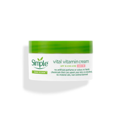 витаминный дневной крем для лица Simple SPF15 Kind to Skin, 50 мл