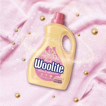 Средство для стирки Woolite для шерсти и деликатных тканей с кератином 1,8 л фото 2