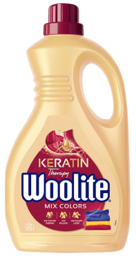 Средство для стирки Woolite для цветных тканей с кератином 2.7 л