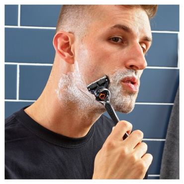 Станок для гоління чоловічий (Бритва) Gillette Fusion5 ProGlide Flexball з 2 змінними картриджами фото 4