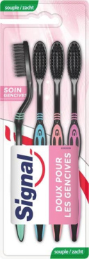 Набор зубных щеток Signal Тройная защита мягкой жесткости, 4 шт