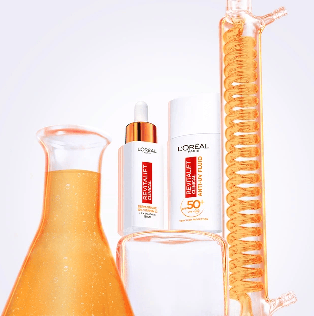 Флюид для лица L`Oreal от признаков фотостарения с SPF50+ с Витамином C Revitalift Clinical 50 мл фото 10