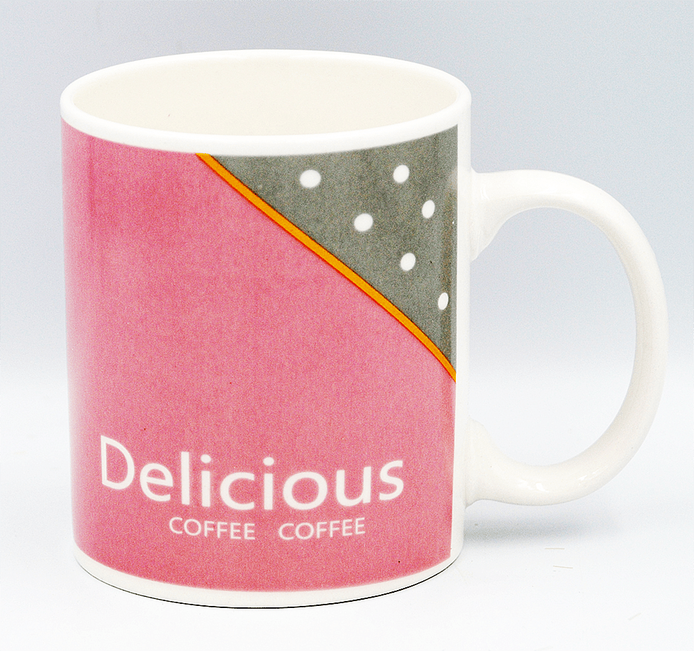 Яскравий керамічний кухоль з написом "Delicious Coffee"350 мл.,1шт