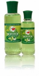 Средство для снятия лака Nogotok Classic с экстрактом чайного дерева Зеленое 100 мл