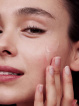 Ексфоліант для обличчя Nivea 125 мл Make Up Expert вирівнюючий очищуючий пілінг з aha-кислотами фото 2