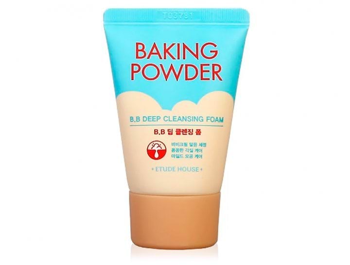 Пенка для глубокой очистки кожи лица Etude House Baking Powder B.B Deep Cleansing Foam, 30г 