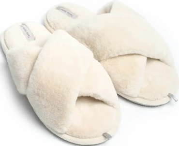 Капці домашні жіночі Twins HS-LUX хутрянi перехрест milk (X) розмір 40