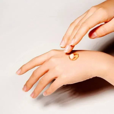 Крем для лица Medi-Peel Gold Age Tox Cream капсульный с экстрактом золотого шелкопряда 50 мл фото 8