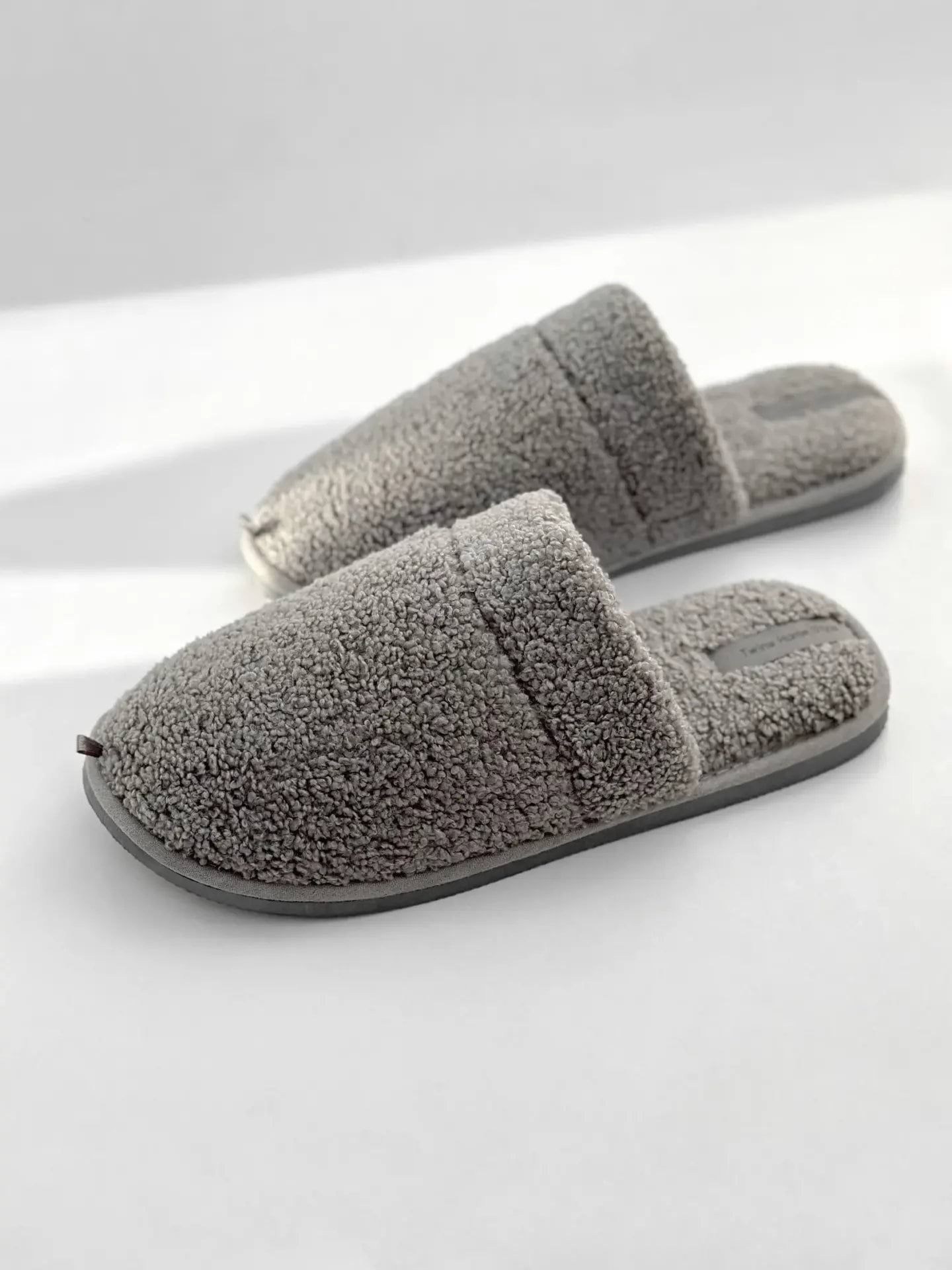 Домашние тапочки Twins Teddy без ушей цвет серый р. 42/43 фото 10