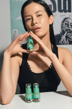 Тональний крем Stars from the stars Moon Touch відтінок 06 Neutral tan 25 г фото 5