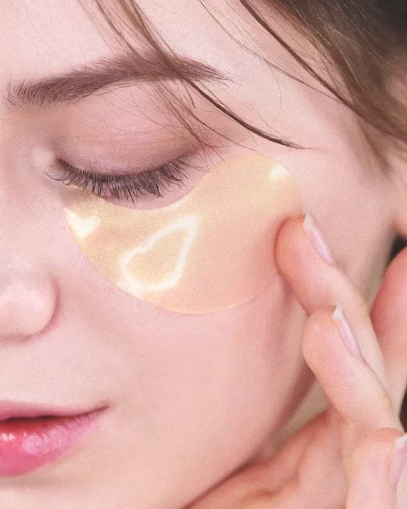 Патчи под глаза MIZON Snail Repair Intensive Gold Eye Gel Patch гидрогелевые с улиточным муцином и коллоидным золотом 60 шт. фото 9