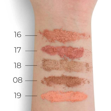 Румяна для лица Color Me Royal Collection Velvet Touch Blush оттенок 18, 3 г фото 1