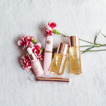 Подарунковий інтимний набір для жінок HighOnLove Minis Pleasure Collection фото 2