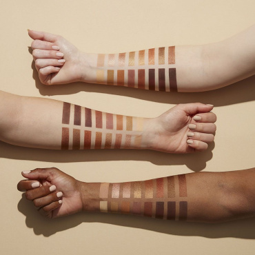 Палетка теней для век Maybelline New York Nudes of New York из 16 оттенков 18 г фото 1