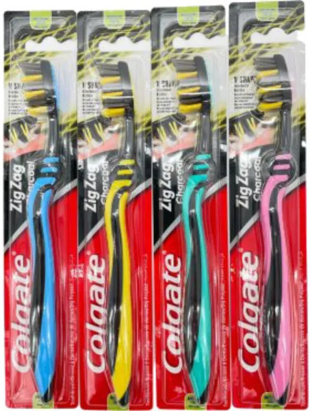 Зубная щетка Colgate Zigzag Древесный уголь средней жесткости 1 шт. (в ассортименте)