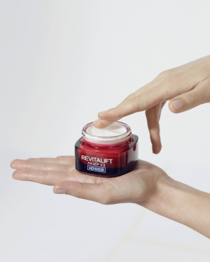 Крем L’Oréal Paris Skin Expert Ревіталіфт Лазер Х3 нічний догляд для всіх типів шкіри, 50 мл фото 13