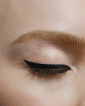 Підводка для очей L’Oréal Paris Matte Signature відтінок чорний, 3 мл фото 4