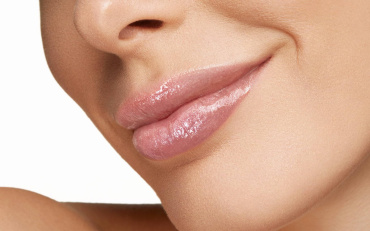 Pupa блеск для губ Miss Gloss 100, 5мл фото 1