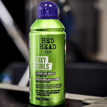 Мус для волосся Tigi Bed Head Foxy Curls Mousse 250 мл фото 7